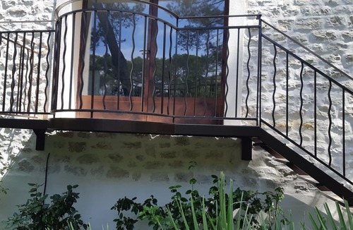 Saint-Etienne-du-Gres House | A hidden paradise in the beautiful surroundings of Saint-Remy-de-Provence!