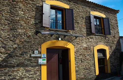 La Codosera House | A HOUSE TO SHARE