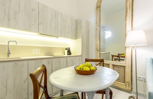 San Bartolome Apartment | A unique home where you will breathe in history, architecture and legend