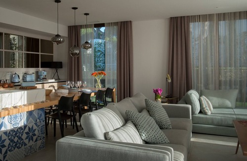Cabo Roche Villa | Al Mar. Modern Andalus, beach access and views