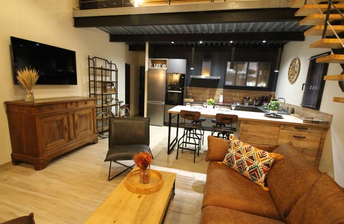 Saint-Etienne-du-Gres House | ALPILLES. MAGNIFICENT PROVENCAL LOFT. Furnished Tourism 4 stars