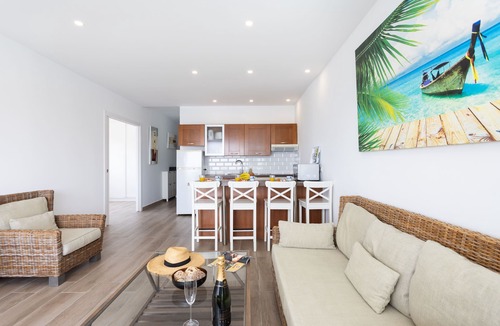 Callao Salvaje Apartment | Ancla views 305 FREE WIFI