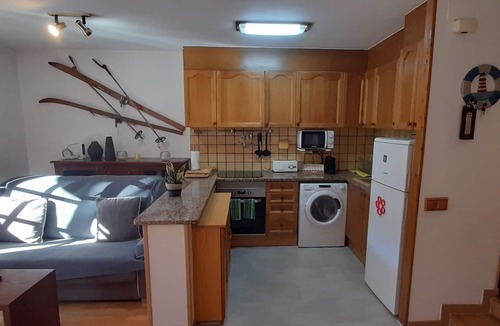 Vilallonga de Ter Apartment | Apart. Rustico CON Terraza