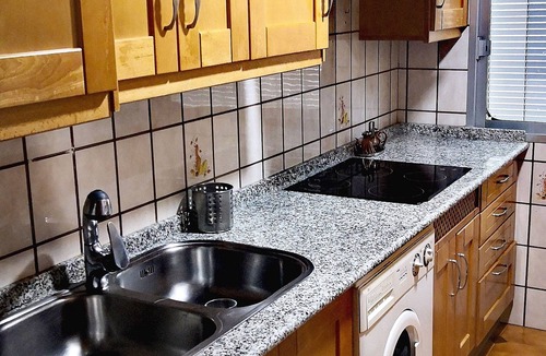 Arenas de San Pedro Apartment | Apartamento con terraza