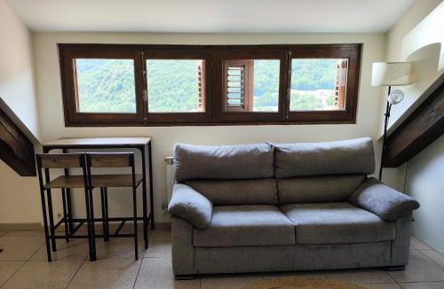 Isaba Apartment | Apartamento ático Belabarce