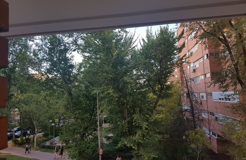 Pena Grande Apartment | Apartamento, amplio y luminoso, el centro de Madrid, con garaje, cerca del metro