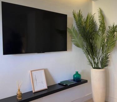 Perchel Sur Apartment | Apartamento con Terraza Soho Centro Malaga