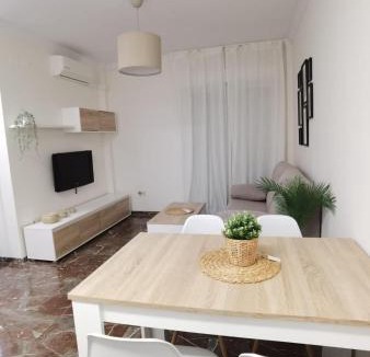 Baena Apartment | Apartamento Luisa