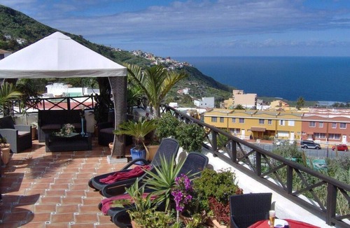 El Guincho Apartment | Apartamentos Monasterio de San Antonio - Günstiges Apartment zur Straße