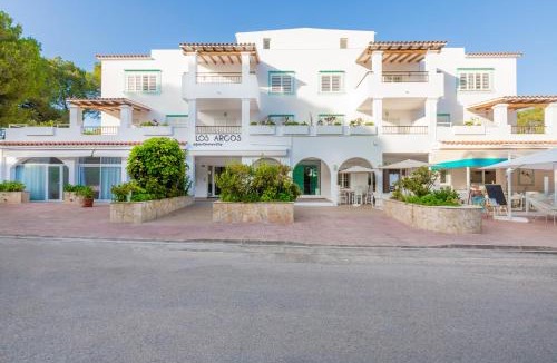 Cala Pada Apartment | Apartamentos Los Arcos