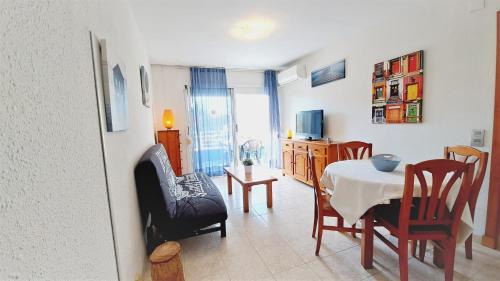 Salou City Centre Apartment | Apartamentos Navarra 07 Salou
