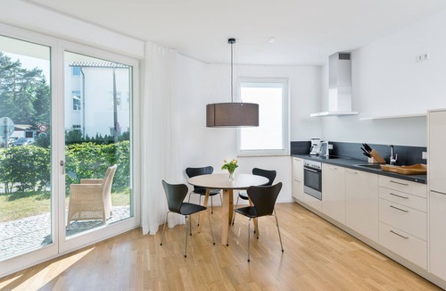 Binz Apartment | Apartment 13 Strandhaus Seeblick directly on the beach for up to 6 persons