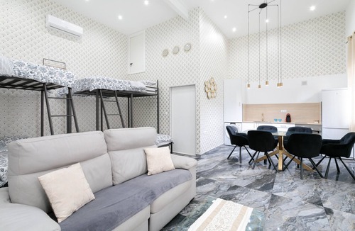 Campoamor Apartment | Apartment 'Apartamento Planta Baja' with Wi-Fi and Air Conditioning