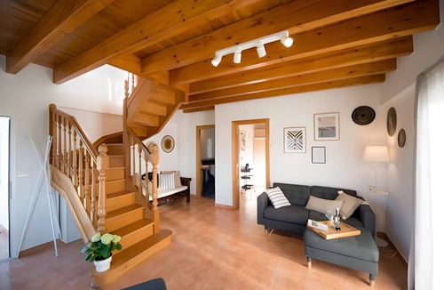 Sopuerta Apartment | Apartment 'Bizkar Bare 5' with Wi-Fi