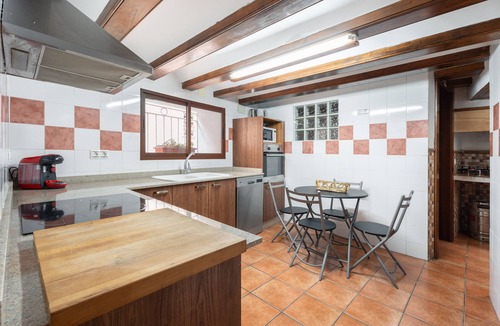 Bicorp Apartment | Apartment 'Cazuma' with Wi-Fi and Air Conditioning