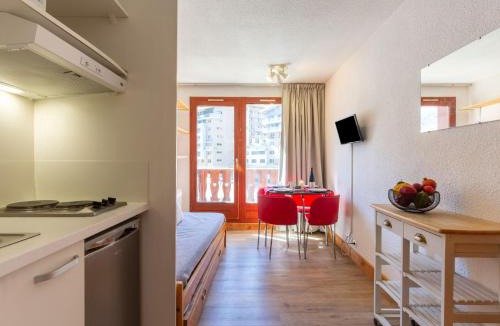 Val Claret Apartment | Apartment Chalet Club - Val Claret-4 by Interhome