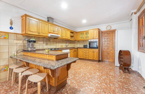 Altura Ski Chalet | Apartment 'El Cachorro' with Mountain View, Private Pool and Shared Terrace