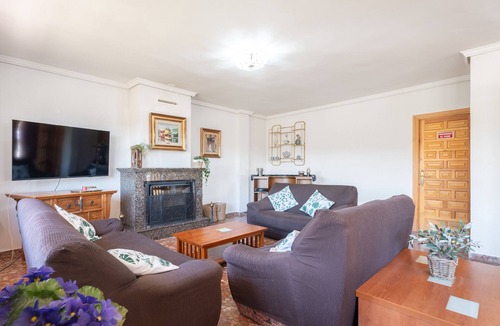 Altura Ski Chalet | Apartment 'El Cachorro' with Mountain View, Private Pool and Shared Terrace