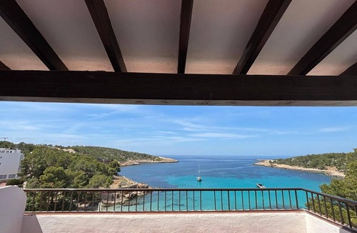 Portinatx Apartment | Apartment 'Vista Mar 3A' with Sea View, Wi-Fi and Air Conditioning