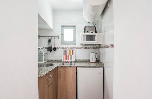 San Ambrosio House | Apartment 'Casa La Costanilla C' with Mountain View, Wi-Fi and Air Conditioning
