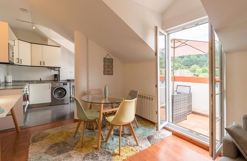 Castaneda Apartment | Apartment 'Fabuloso' with Mountain View, Shared Pool and Wi-Fi