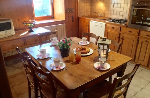 Morzine Apartment | Apartment for rent in a beautiful Savoy building
