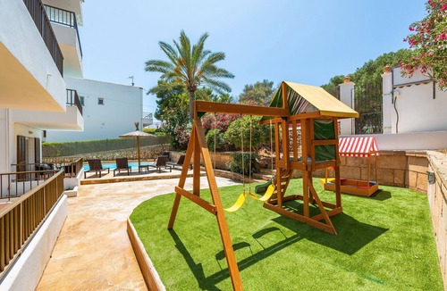 Cala Ferrera Apartment | Apartment 'Gran Sol Family 6' with Shared Pool, Wi-Fi, and Air Conditioning