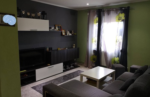 Barbastro Condo | Apartment in Barbastro, views of the Pyrenees