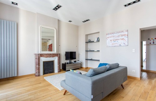 Ecusson Apartment | Apartment in the heart of the historical center