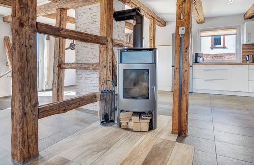 Northeim Apartment | Apartment 'Langenholtensen' with Balcony and Wi-Fi