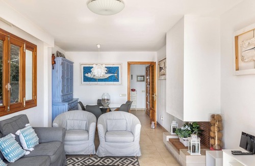 Puerto de Pollensa Apartment | Apartment 'Londres 30' with Sea View, Wi-Fi and Air Conditioning
