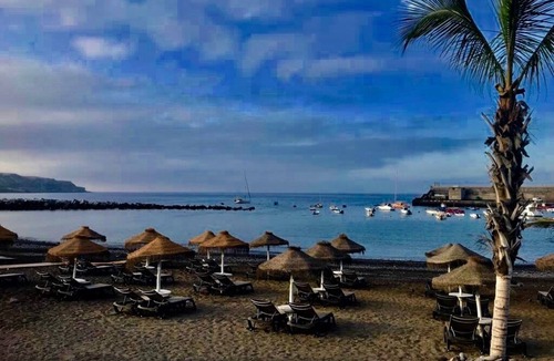 Playa San Juan Apartment | Apartment on the seafront of Playa San Juan