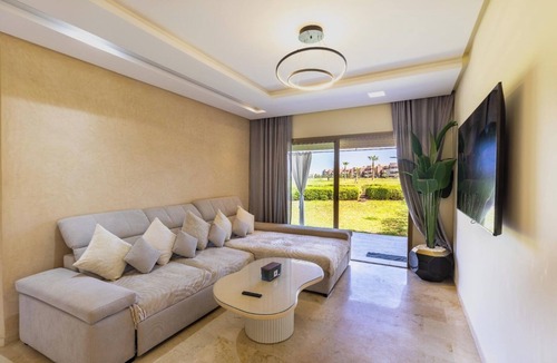 Cadereau Apartment | Apartment Prestigia Agate - Golf view, Swimming pool & Comfort in Marrakech