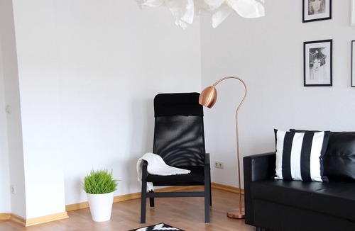 Zentrum-Nord Apartment | Apartment-Superior-Private Bathroom-Kurt-Schumacher Straße 21