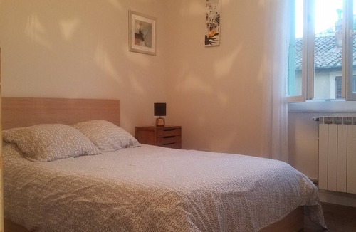 Salon-de-Provence Apartment | Apartment T3/4 - City center - Castle view
