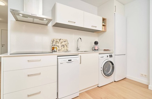 Los Llanos Apartment | Apartment 'Un Sueño Hecho Realidad En Torrox' with Sea View, Wi-Fi and Air Conditioning