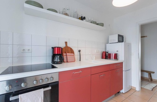 Dessau Apartment | Apartment 'Wellness Lounge Am Bauhausmuseum' with Balcony and Wi-Fi