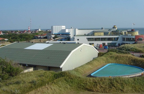 Borkum Apartment | Apartment with balcony close to the beach!