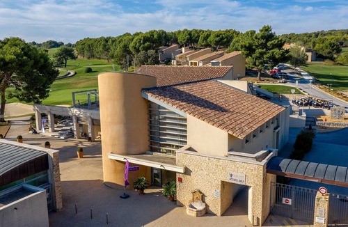 Saumane-de-Vaucluse Condo | Appart spacieux et confortable 8p, avec balcon