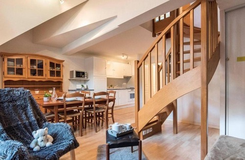 Saint-Lary-Soulan Apartment | Appartement Centre Saint-Lary avec Balcon, Parking et Proximité Commerces 6 pers - FR-1-296-382