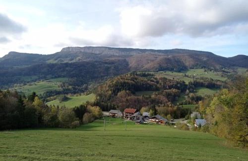Entremont-le-Vieux Apartment | Appartement des cimes du Granier