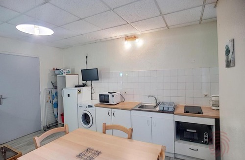 Lamalou-les-Bains Apartment | Appartement Lamalou-les-Bains, 3 pièces, 4 personnes - FR-1-451-11