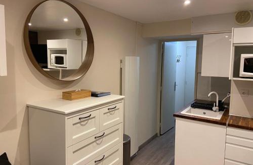 Le Corbier Apartment | Appartement Studio rénové le Corbier 4 personnes 22m2 domaine les Sybelles Classé 2 étoiles label qualité le corbier