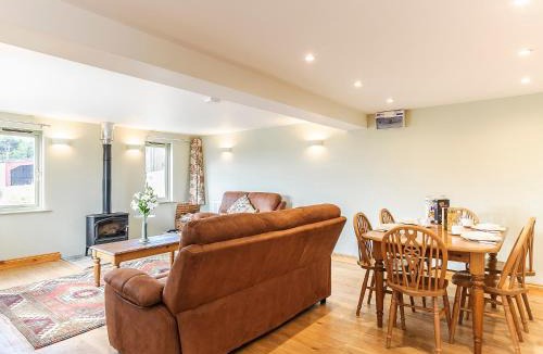 Craven Arms House | Apple Tree Lodge