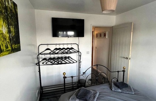 Brackley Apartment | Apt 3: Comfortable private flat