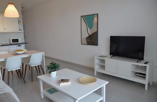 Playa de la Calera Apartment | Apt. El Guirre Nº 8 - bajo