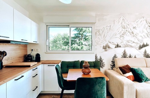 Saint-Lary-Soulan Ski Chalet | Apt in chalet St Lary rated 4 stars 100m from the slopes