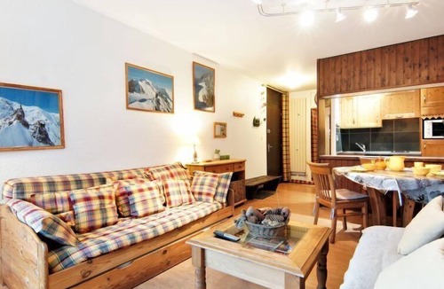Chamonix City Centre Apartment | Arve 1 et 2 by Interhome