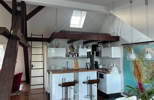 Gete Apartment | Attic studio in the Geteviertel - close to the city, trade fair, university, stadium and Weser cycle path