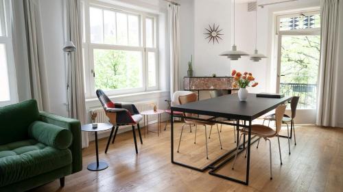 Scheldebuurt Apartment | Authentic Amsterdam Apartment RAI